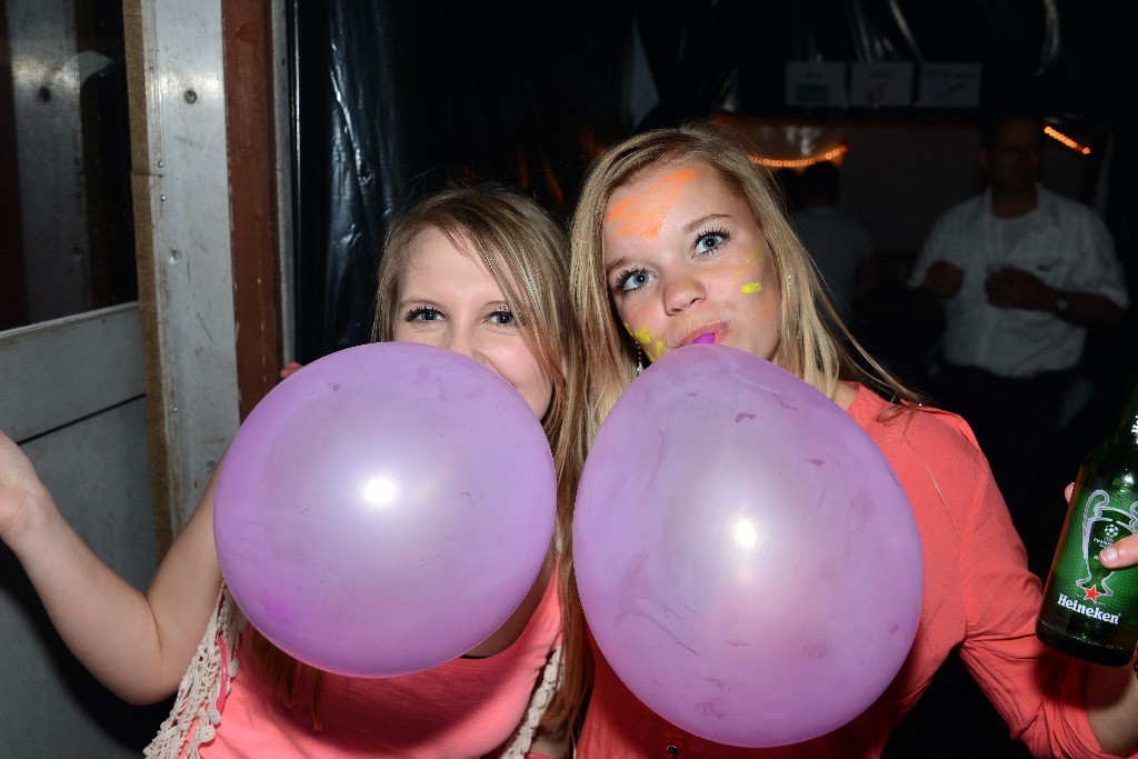 ../Images/Blacklight Ibiza Party 334.jpg